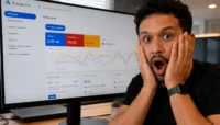 Gestor revisando metas de CPA e ROAS no Google Ads antes da atualização